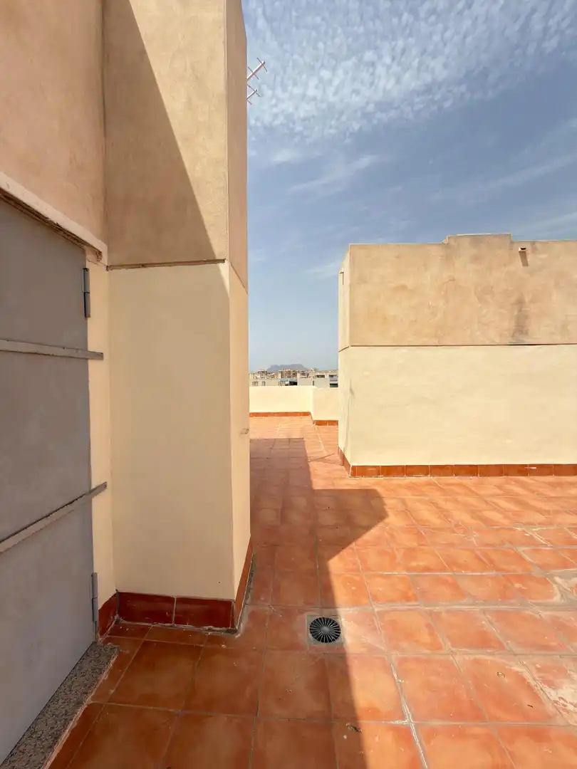 Terrassa de Àtic en venda en Alicante / Alacant amb Aire condicionat, Terrassa i Balcó