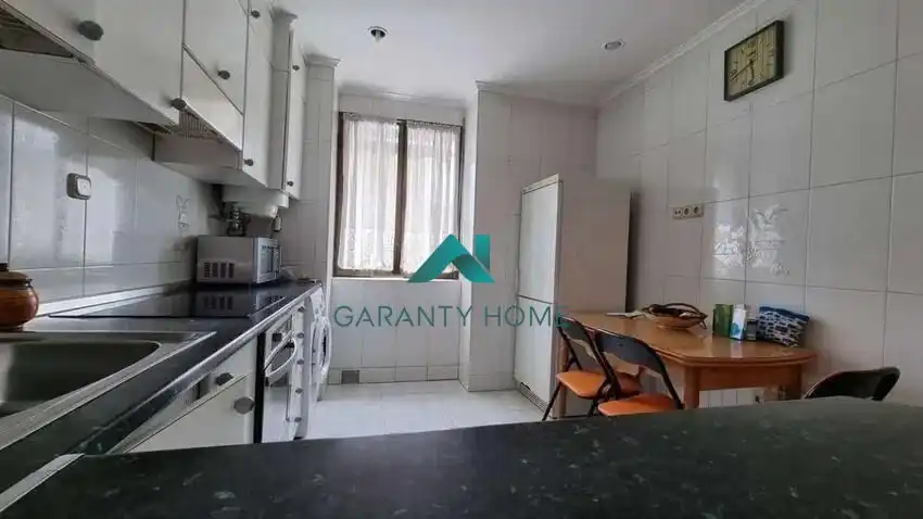 Cocina de Piso en venta en Pasaia con Calefacción y Balcón