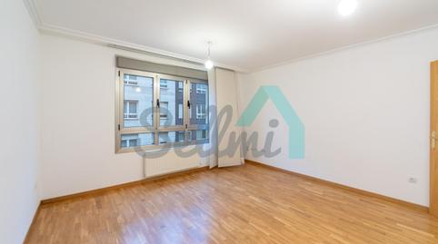 Foto 2 de Pis de lloguer a Puerto Ventana, Lugones, Siero