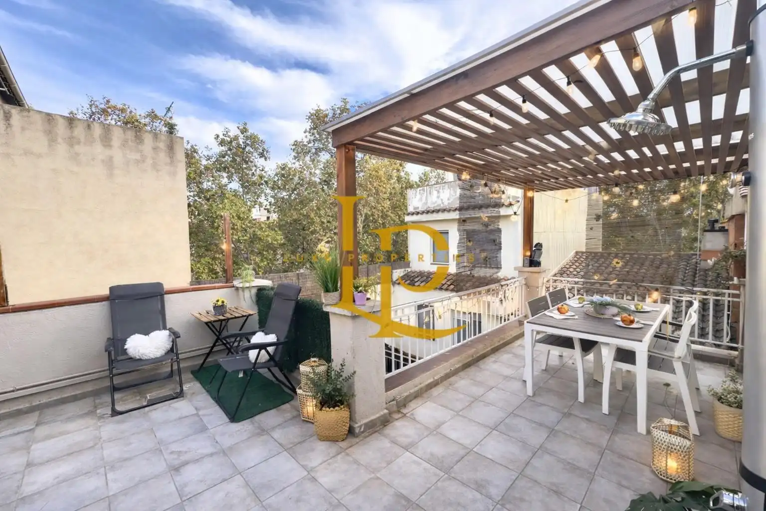 Terrassa de Dúplex en venda en Cerdanyola del Vallès amb Aire condicionat, Calefacció i Terrassa