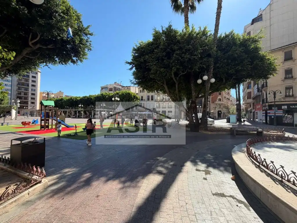 Außenansicht von Gebäude zum Verkauf in Alzira