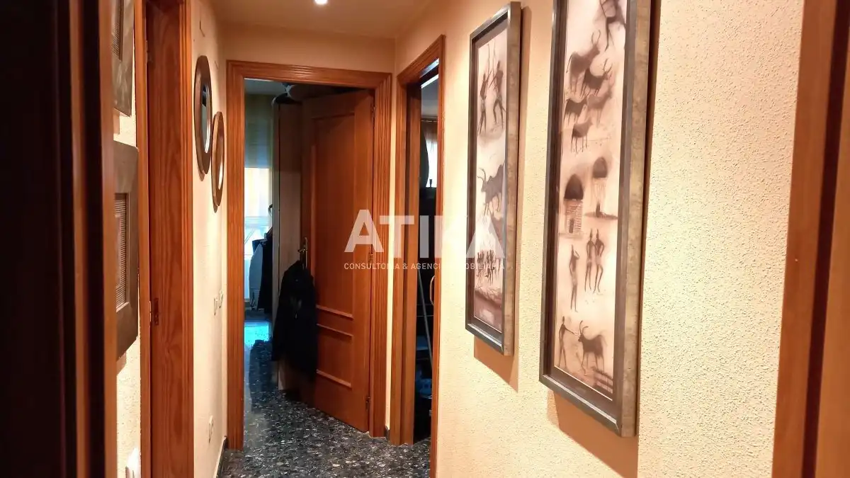 Flat for sale in Ontinyent  with Air Conditioner, Heating and Storage room