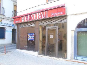 Local comercial en venda a Miralvalle - Av. Virgen del Puerto - La Data