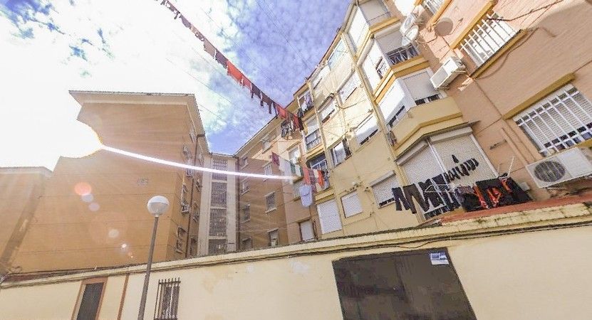 Vista exterior de Pis en venda en  Sevilla Capital