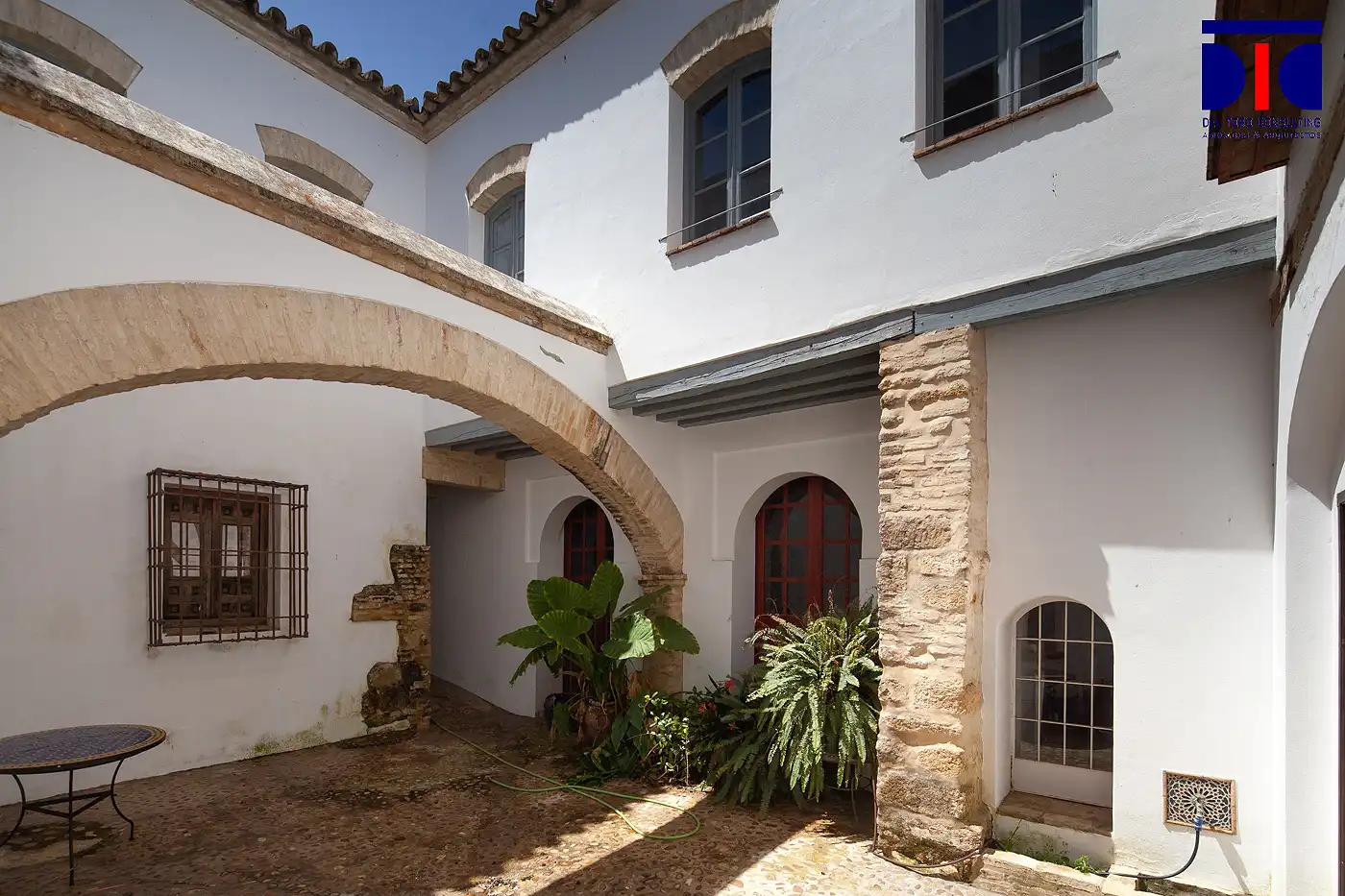 Finca rústica en venta en Carmona con Aire acondicionado, Calefacción y Jardín privado