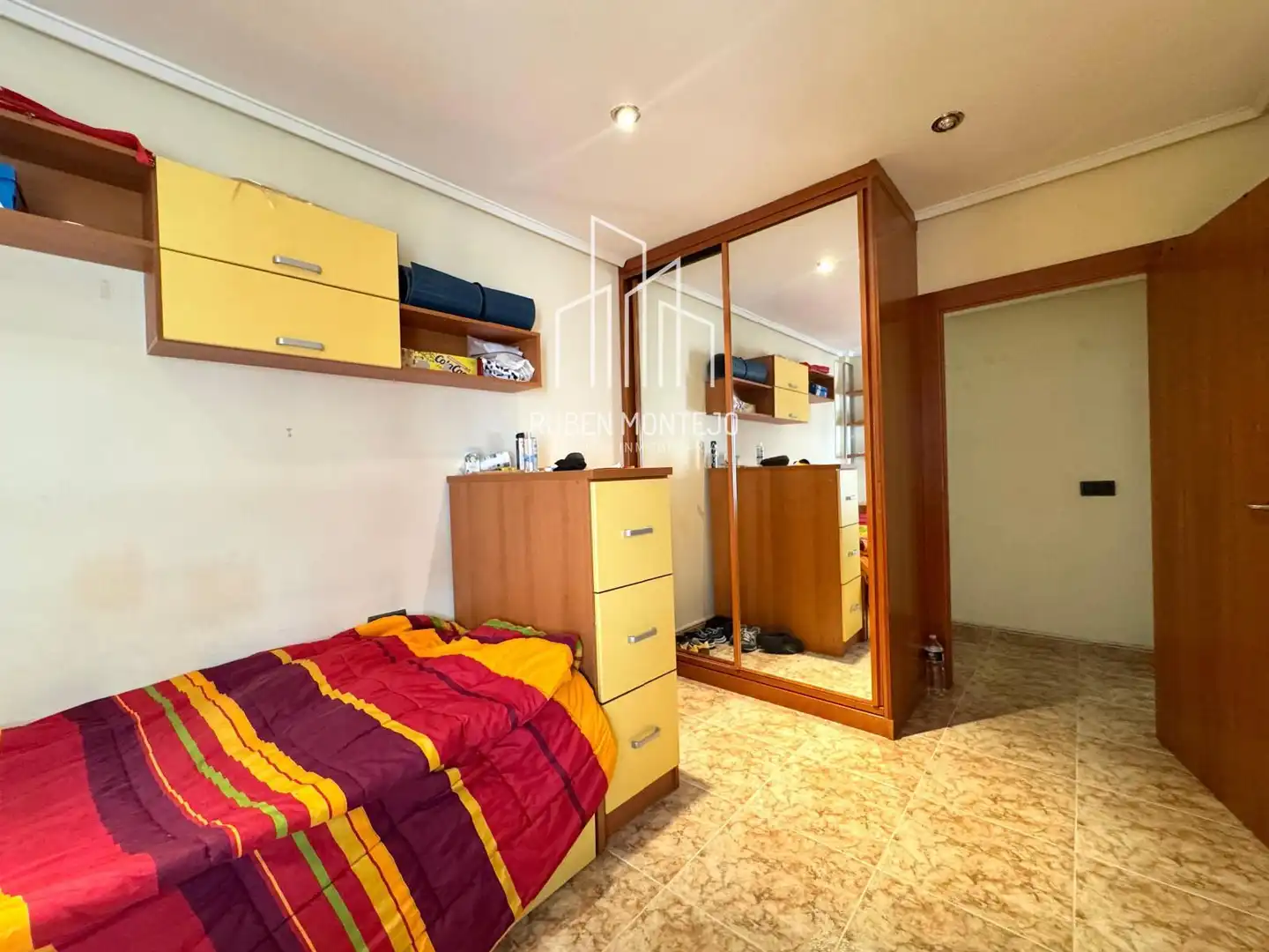 Flat for rent in Villamayor, Carmelitas