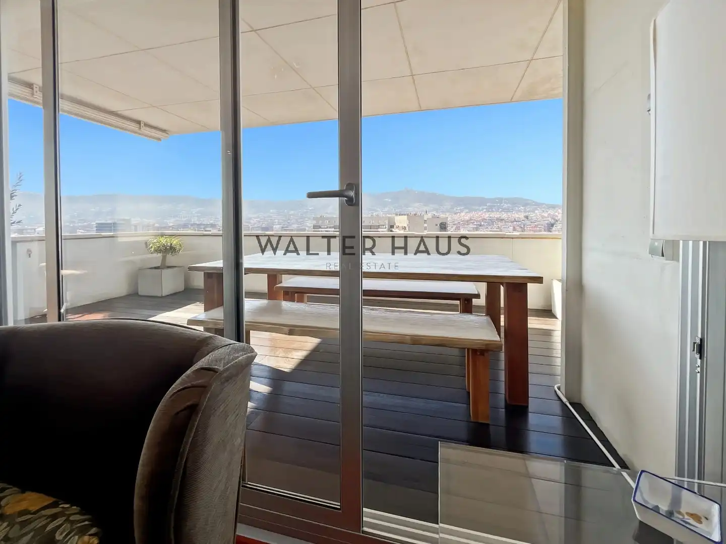 Terrasse von Wohnung zur Miete in Barcelona mit Klimaanlage, Heizung und Möbliert