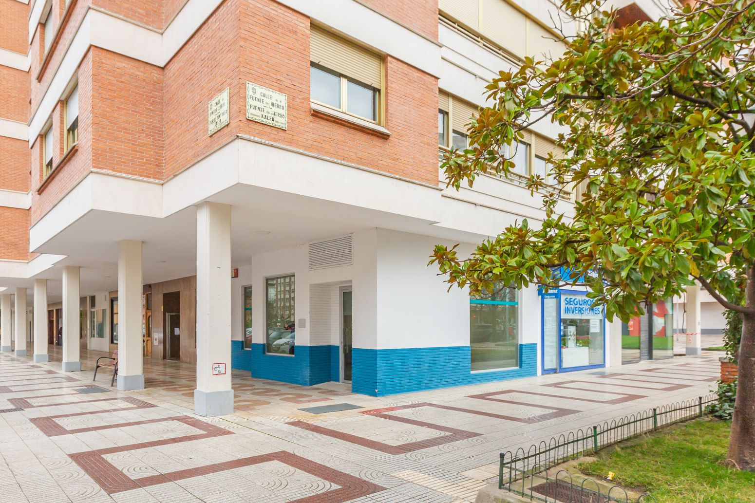 Vista exterior de Local de lloguer en  Pamplona / Iruña