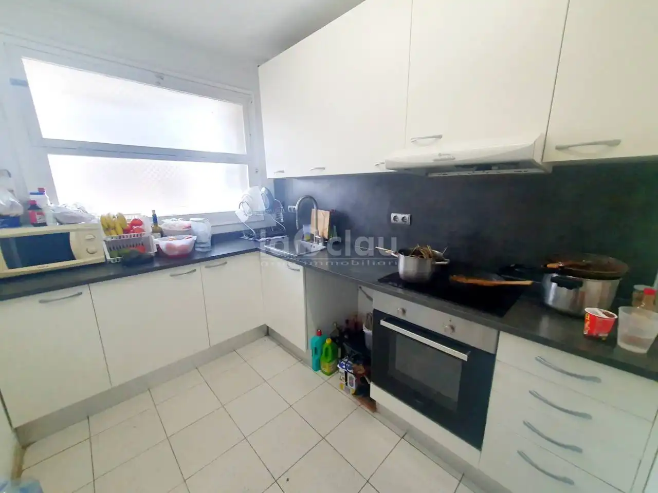 Küche von Wohnung zum Verkauf in Tona mit Heizung, Terrasse und Abstellraum