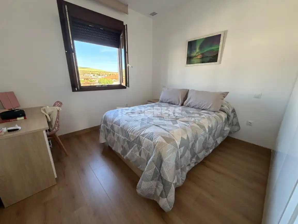 Bedroom of Detached homes for sale in Alcaudete de la Jara  with Air Conditioner, Private garden and Swimming Pool