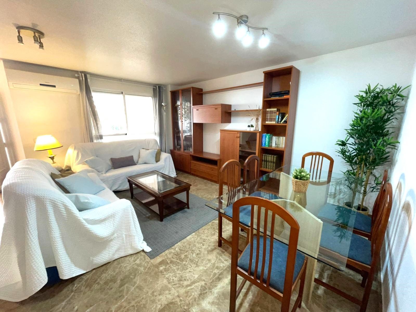 Sala d'estar de Dúplex en venda en  Murcia Capital amb Aire condicionat i Terrassa