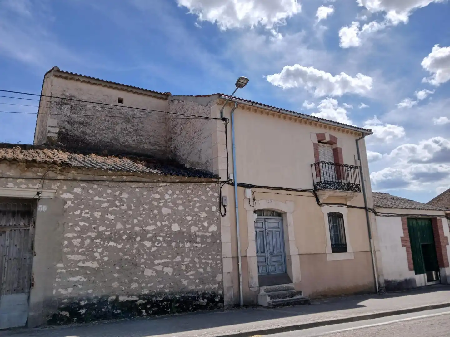Vista exterior de Casa o xalet en venda en Olombrada amb Jardí privat