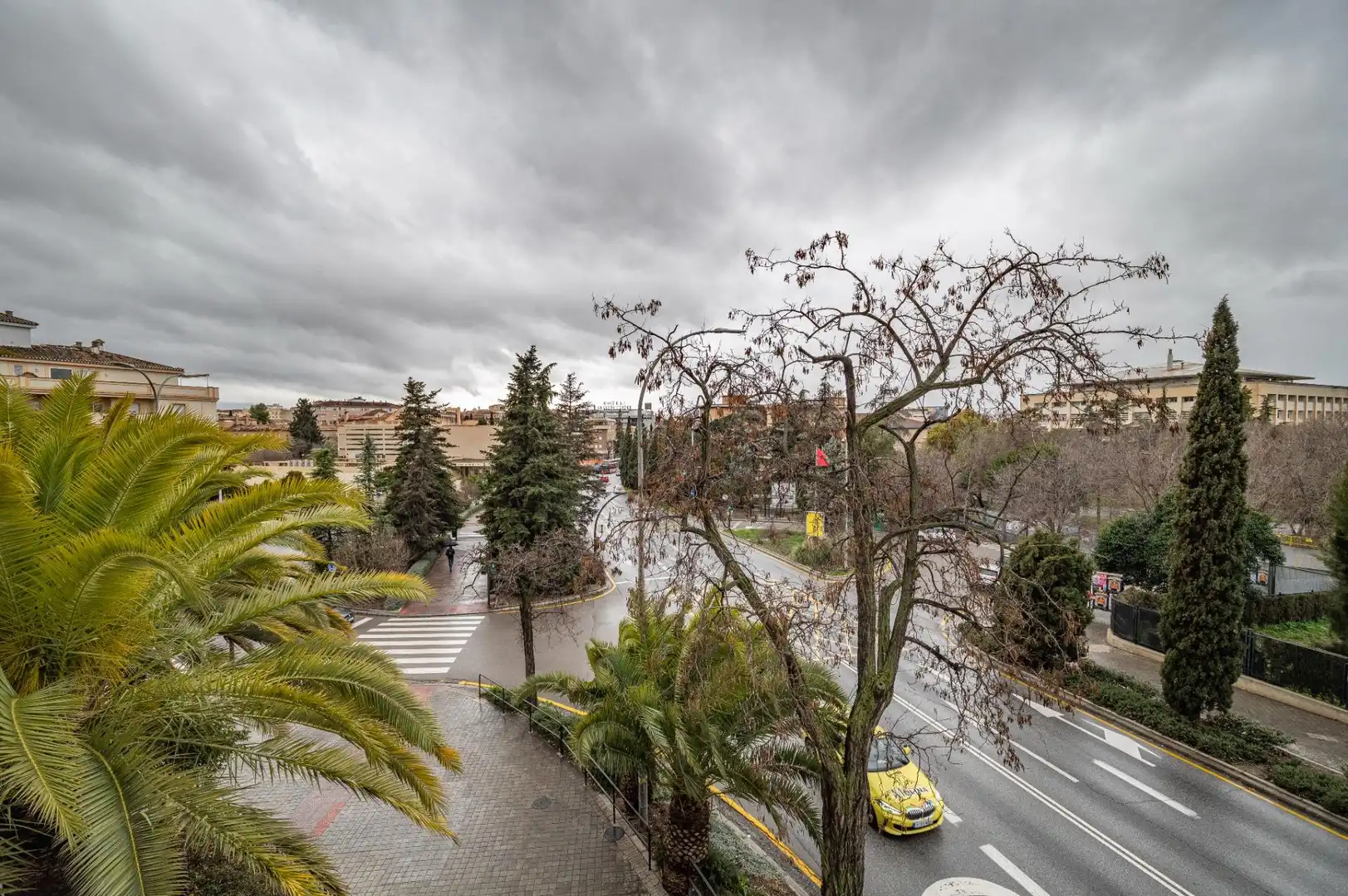 Vista exterior de Piso en venta en Granada con Aire acondicionado y Calefacción