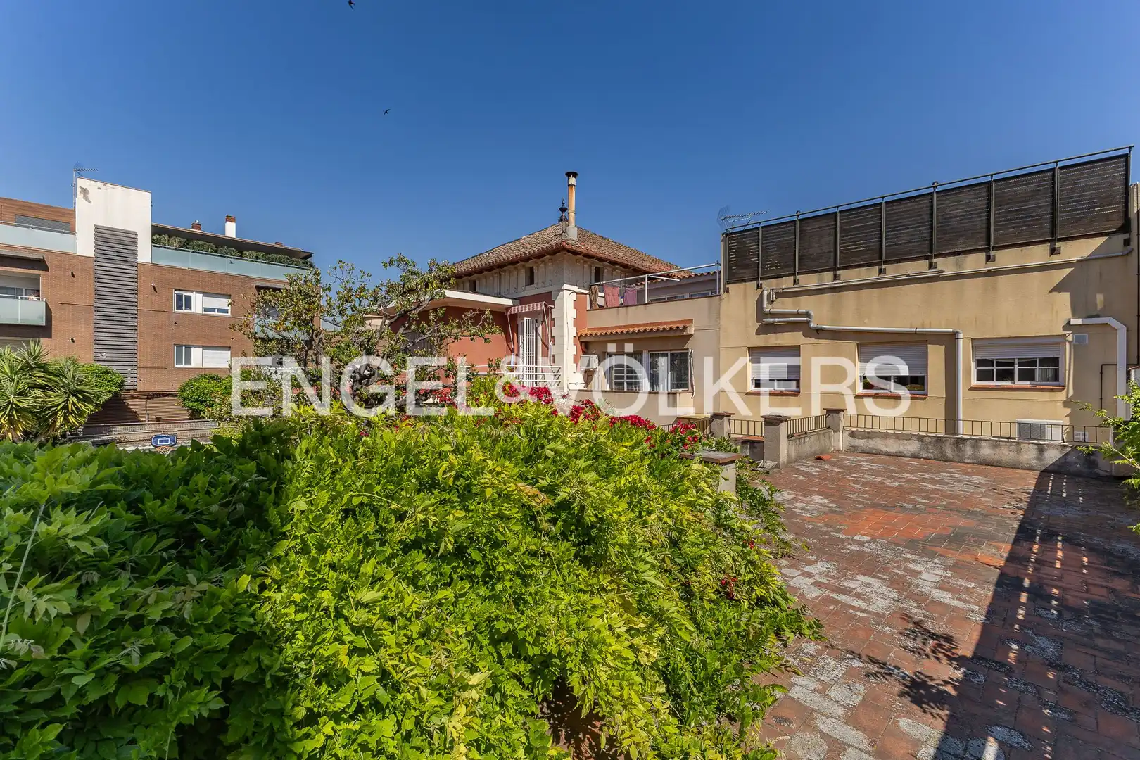 Exterior view of Houses for sale in El Prat de Llobregat  with Heating, Private garden and Terrace