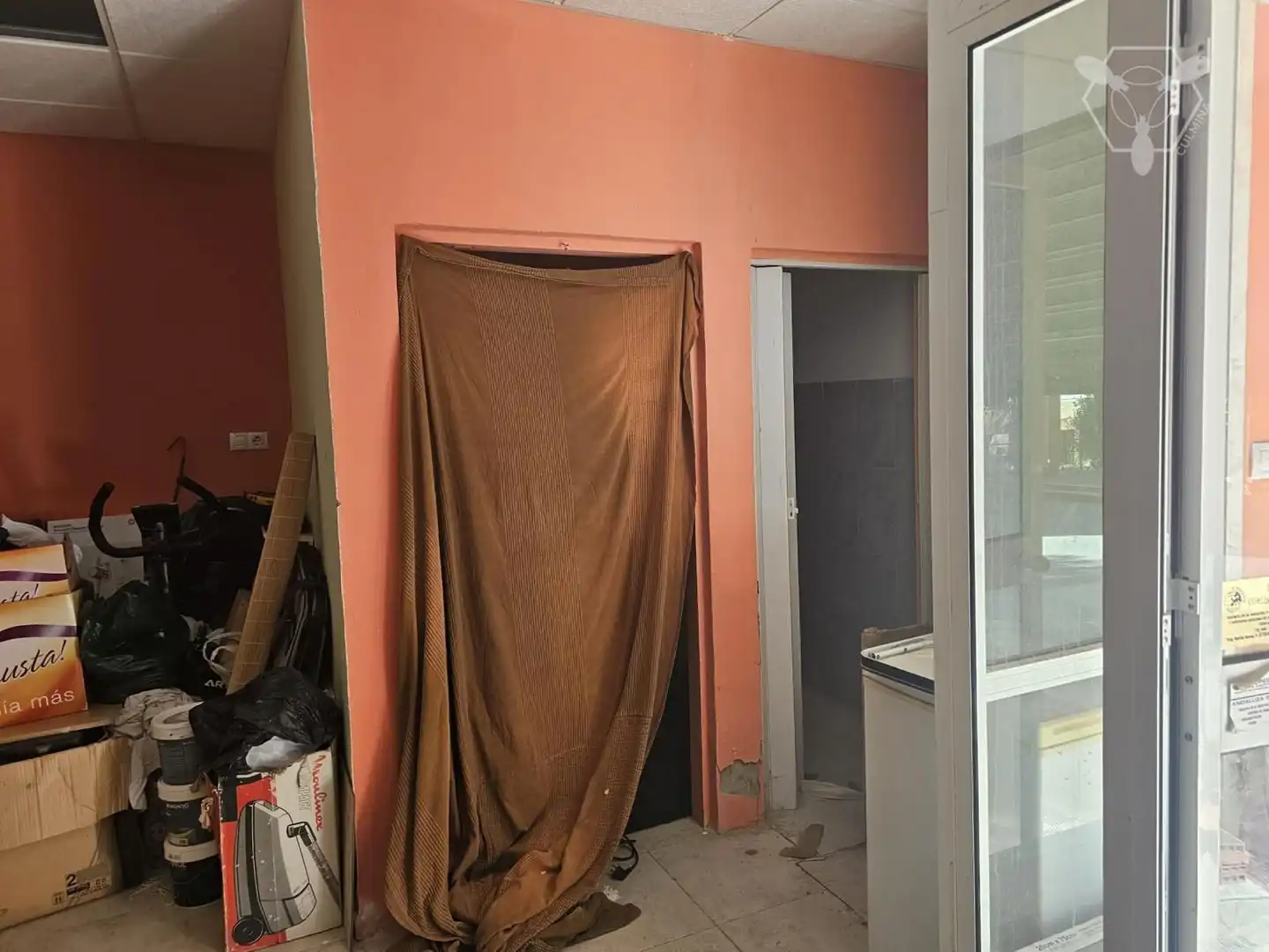 Business premises for sale in Isla Chica, imagen 2