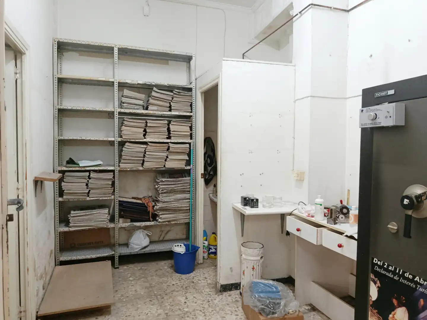 Commercial properties for sale in Archena  with Air Conditioner and Heating