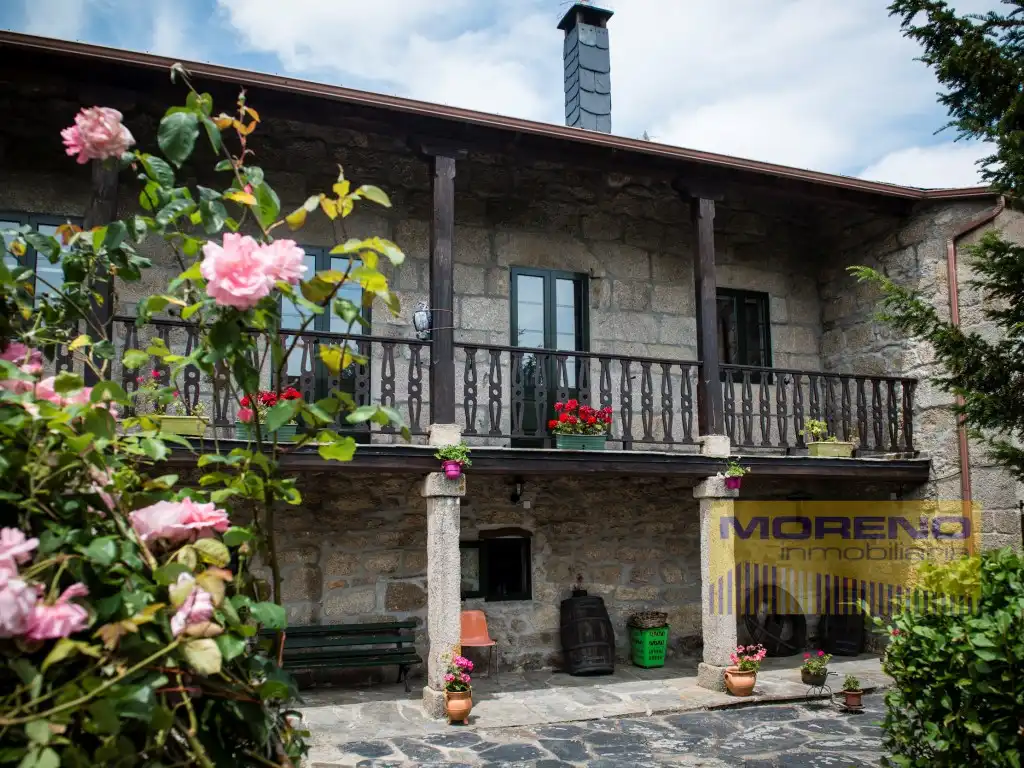Local en venta en O Páramo