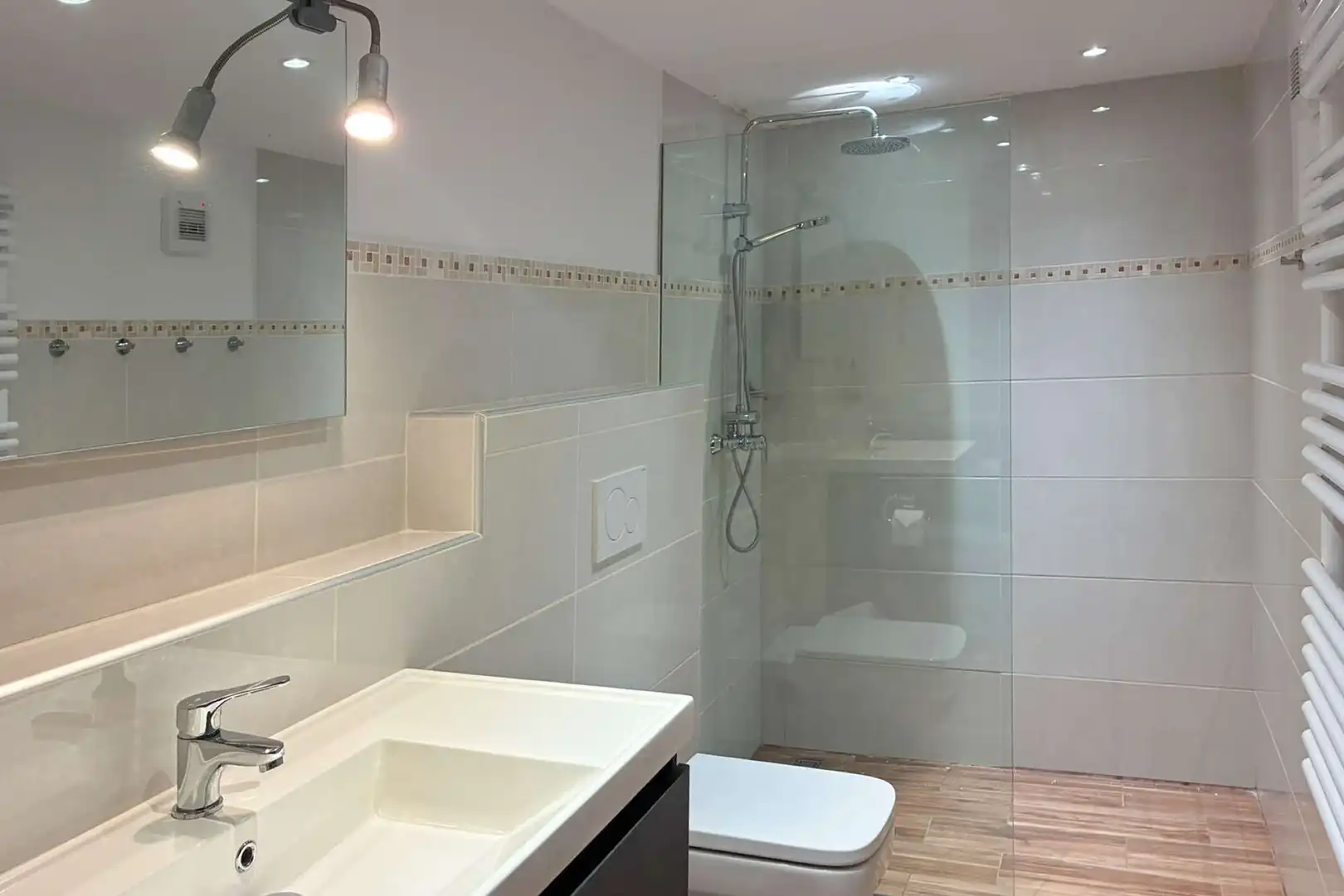 Bathroom of Detached homes for rent in Capdepera  with Air Conditioner, Terrace and Furnished