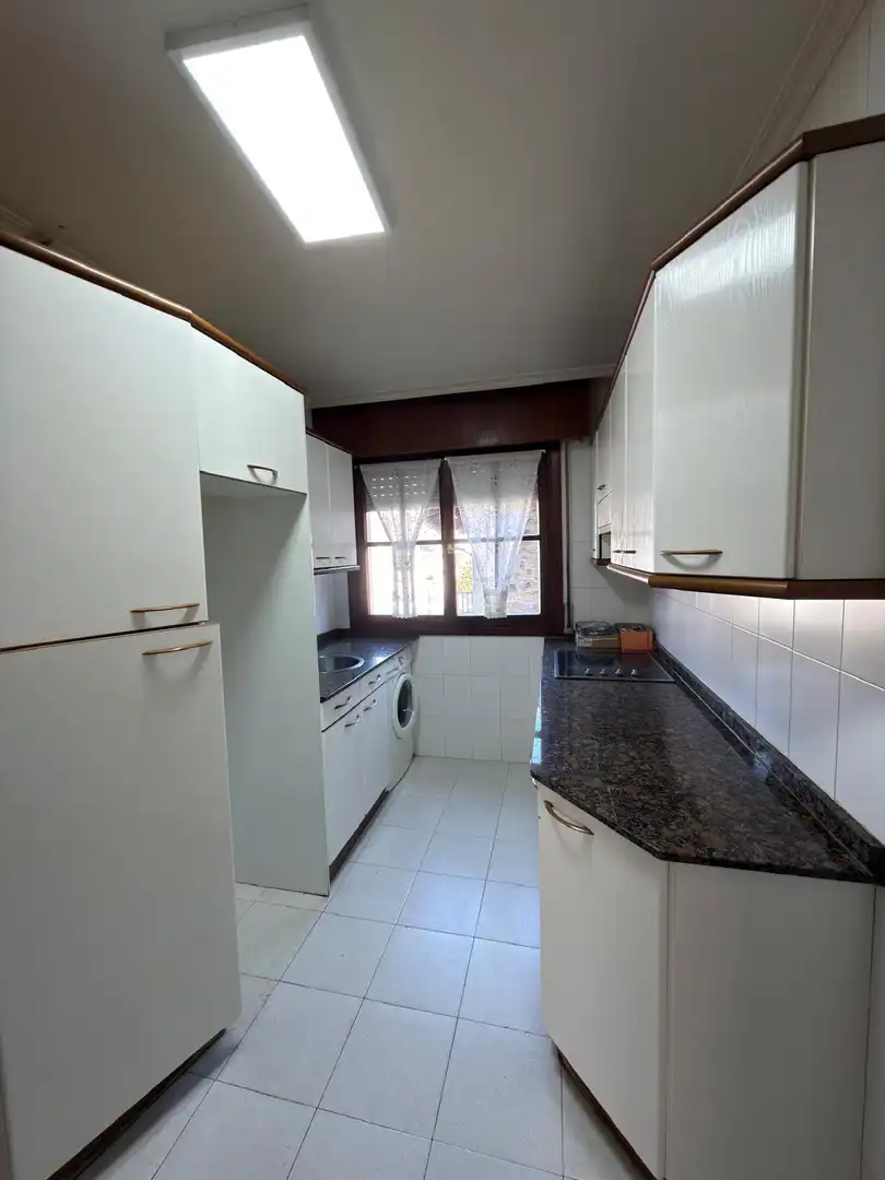 Cocina de Piso en venta en Dima  con Calefacción