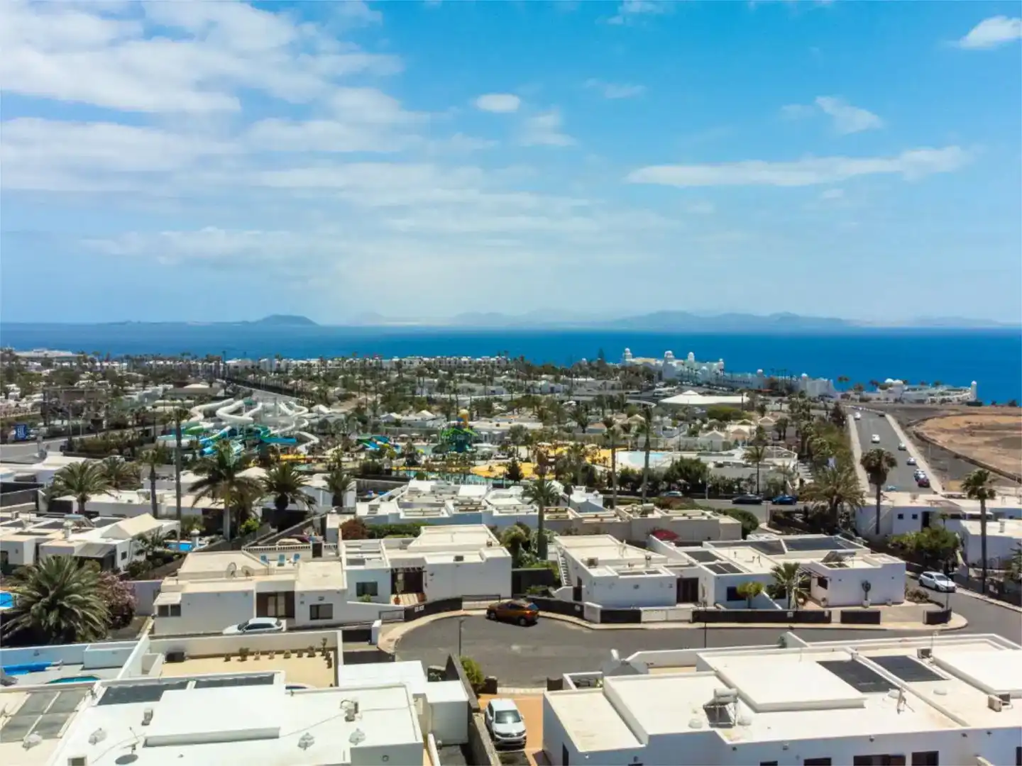 Vista exterior de Casa o xalet en venda en Yaiza amb Aire condicionat, Jardí privat i Traster