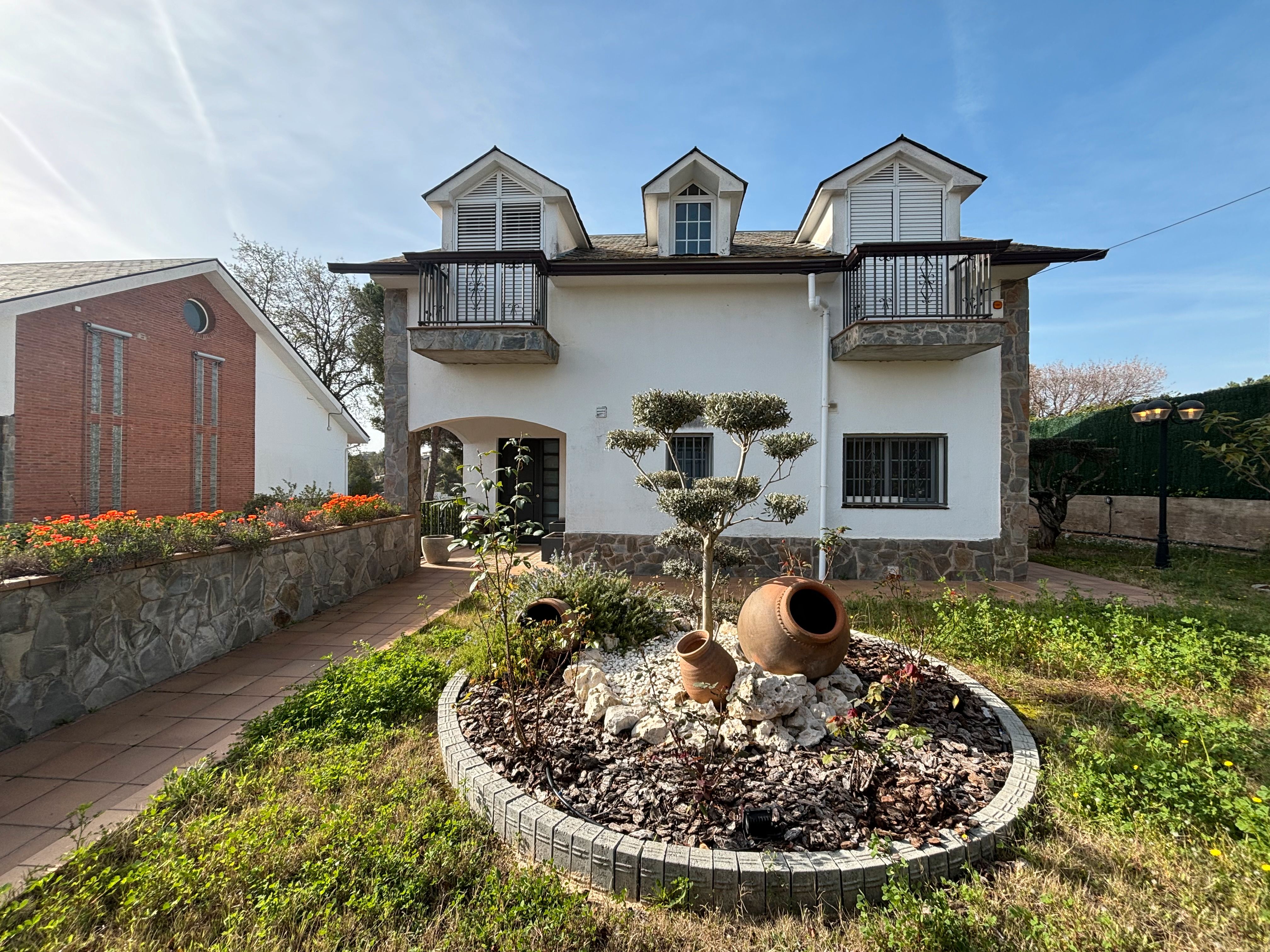 Casa o chalet en venta en Carrer Ametllers, Can Font - Ca n'Avellaneda