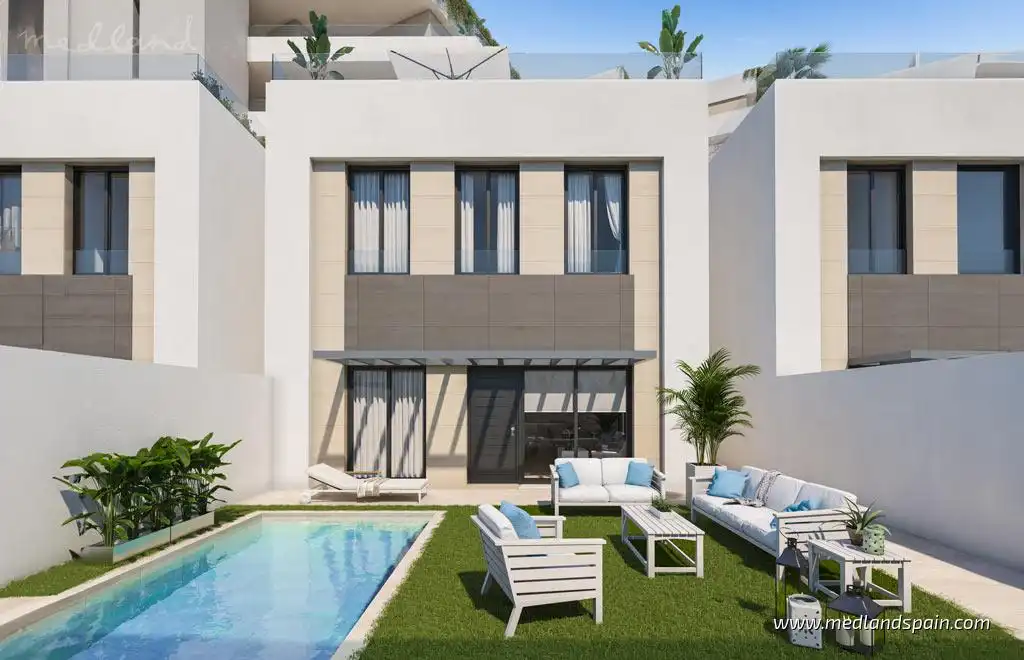 Villa avec piscine à vendre à El Hornillo