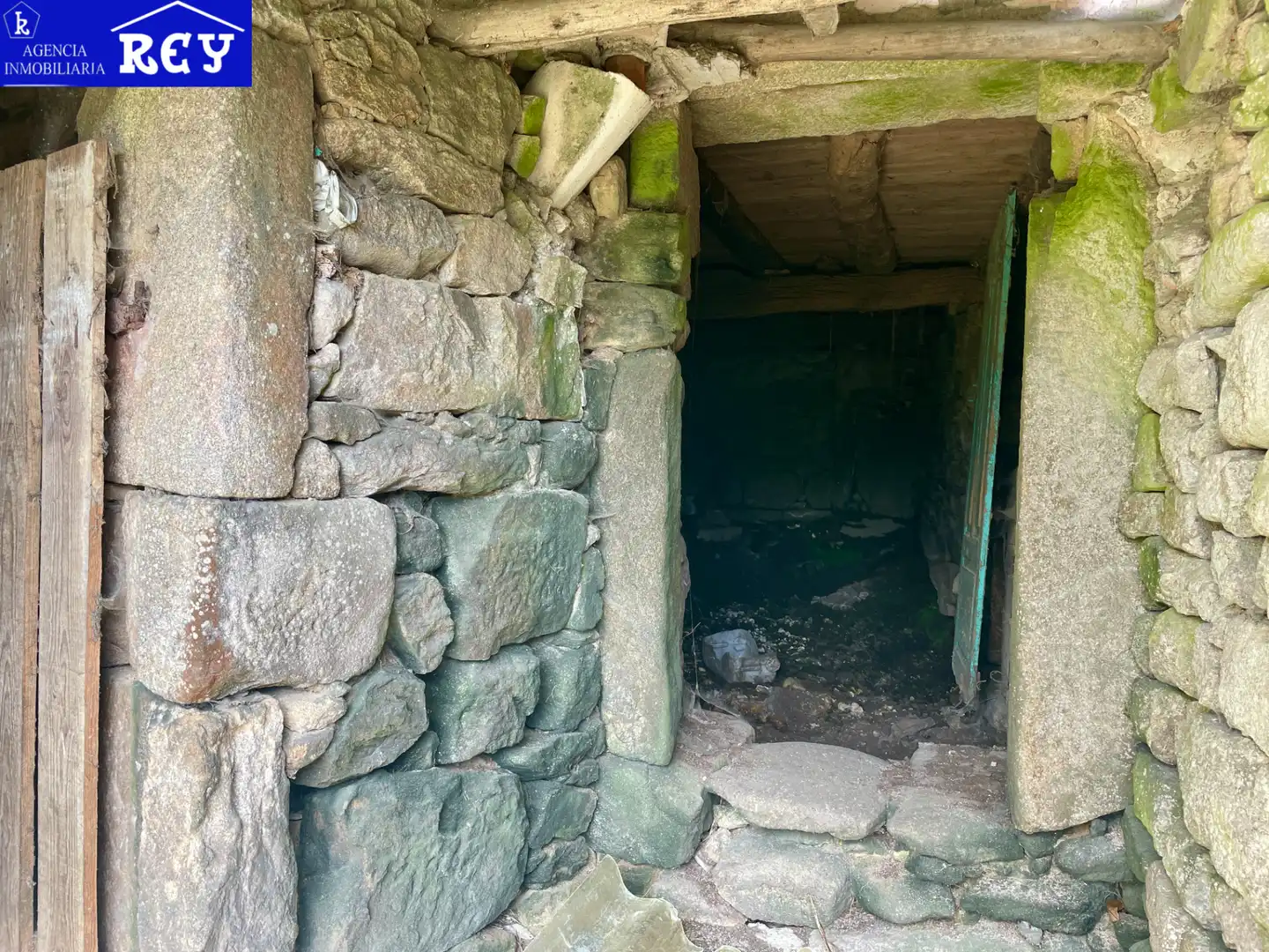 Finca rústica en venta en Catoira con Jardín privado