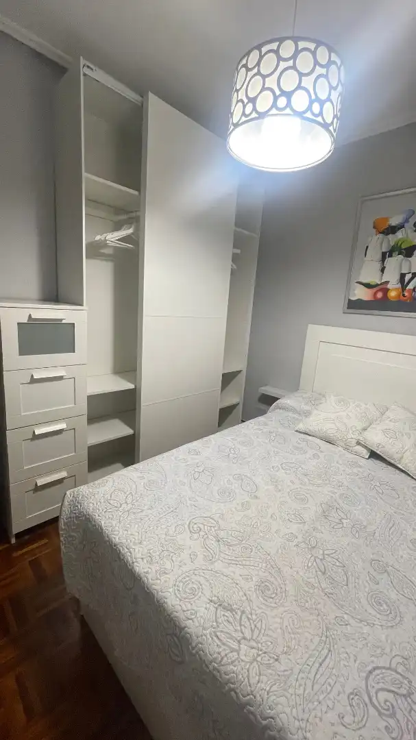 Dormitori de Pis en venda en Portugalete amb Calefacció, Parquet i Moblat