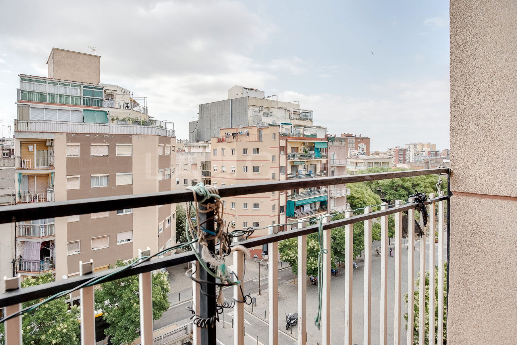 Terrassa de Pis en venda en L'Hospitalet de Llobregat amb Balcó