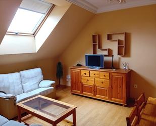 Living room of Flat for sale in Poblete  with Air Conditioner, Heating and Swimming Pool