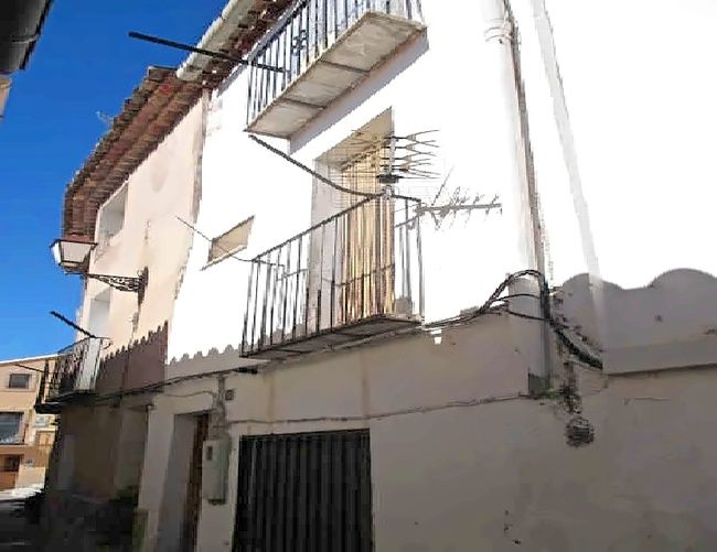 Vista exterior de Casa o chalet en venta en Bejís
