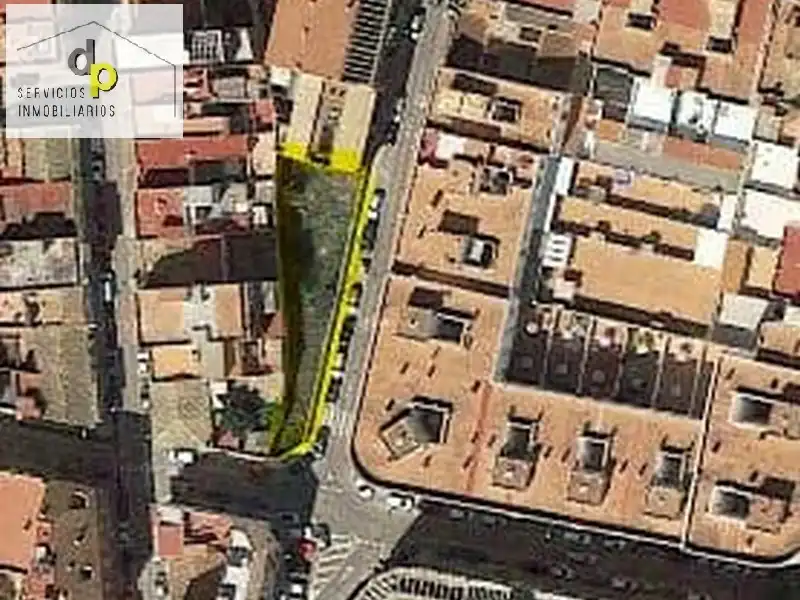 Terreno residencial en venta en Carrer Falconera 28, imagen 2