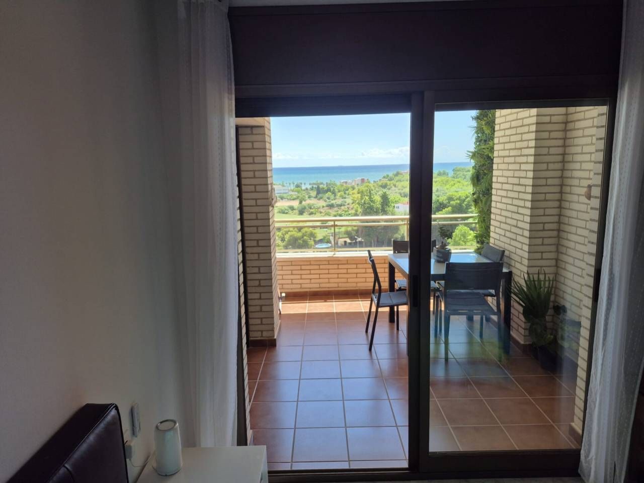 Balcony of Flat for sale in Vilanova i la Geltrú  with Air Conditioner and Terrace