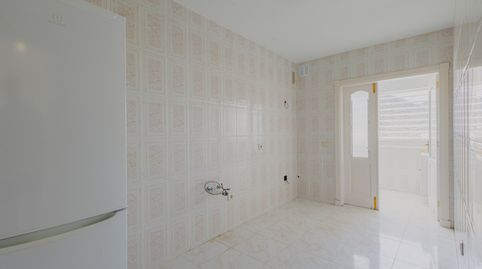 Foto 5 de Piso en venta en Calle la Jara, La Camella, Arona