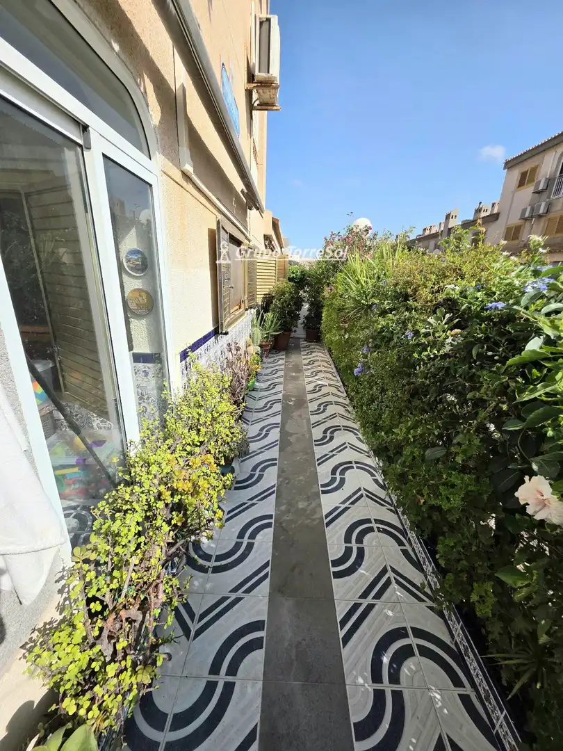 Casa bifamiliare con giardino in vendita a Vicente Blasco Ibañez, imagen 28