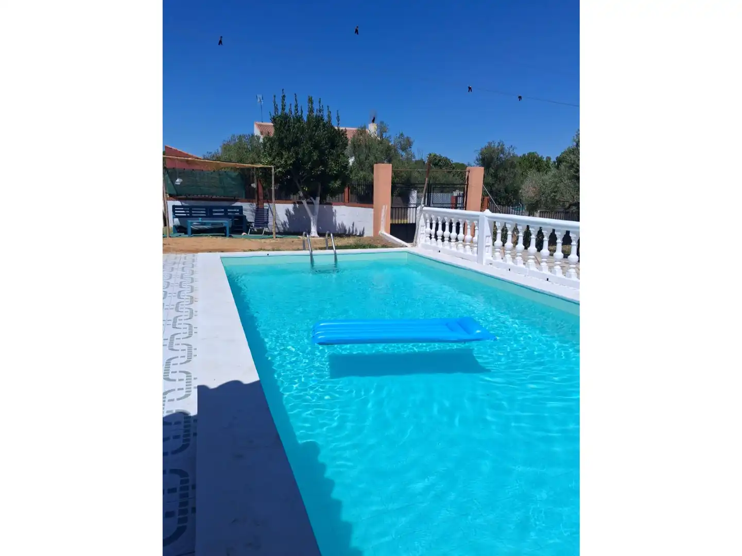Schwimmbecken von Country house zum Verkauf in Hinojos mit Privatgarten, Terrasse und Schwimmbad
