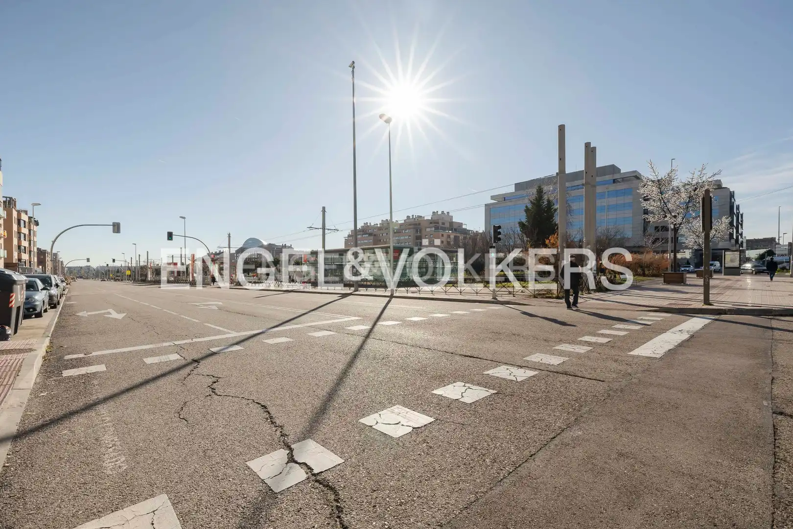 Vista exterior de Piso de alquiler en Madrid con Calefacción, Parquet y Piscina