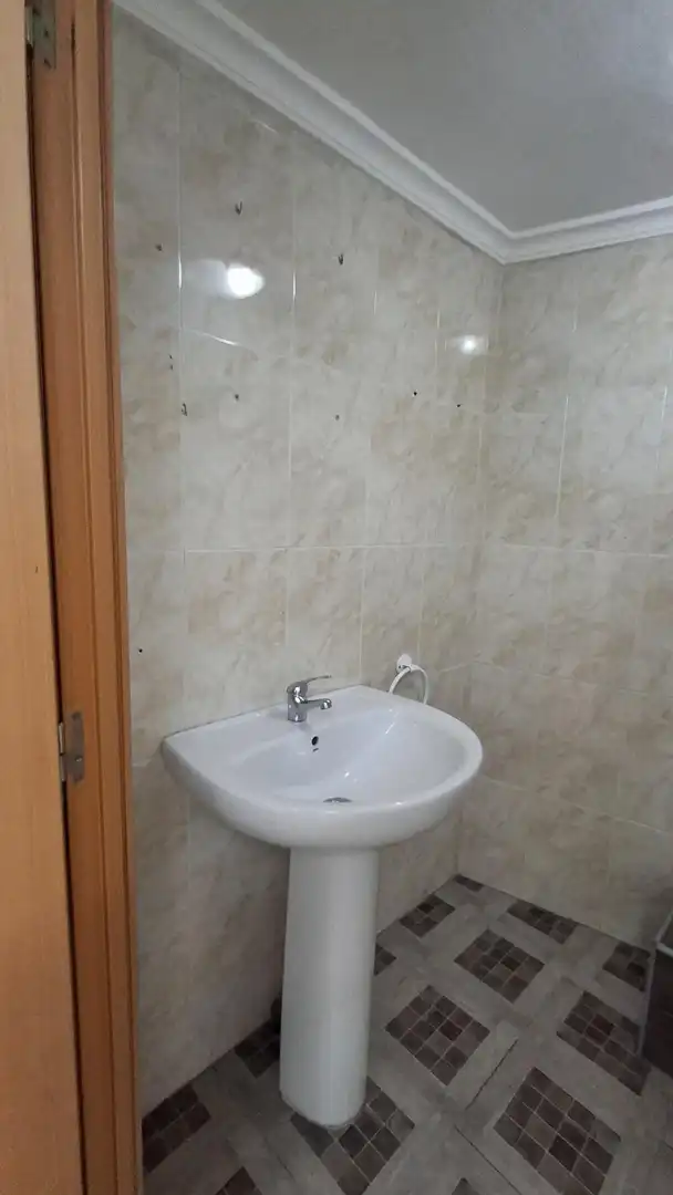 Bany de Local de lloguer en Paterna
