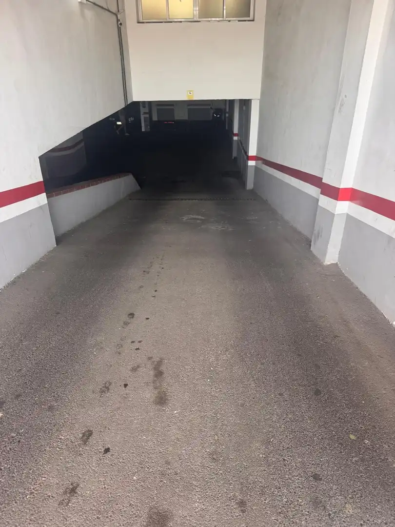Parking de Apartamento en venta en Arona con Terraza, Trastero y Amueblado