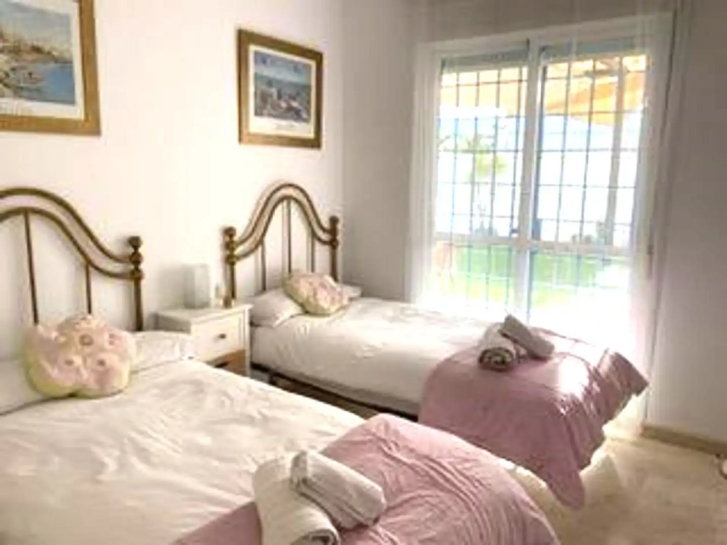 Apartamento con piscina en venta en Calahonda, imagen 9