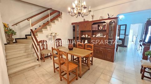 Foto 3 de Casa adosada en venta en Santiponce, Sevilla