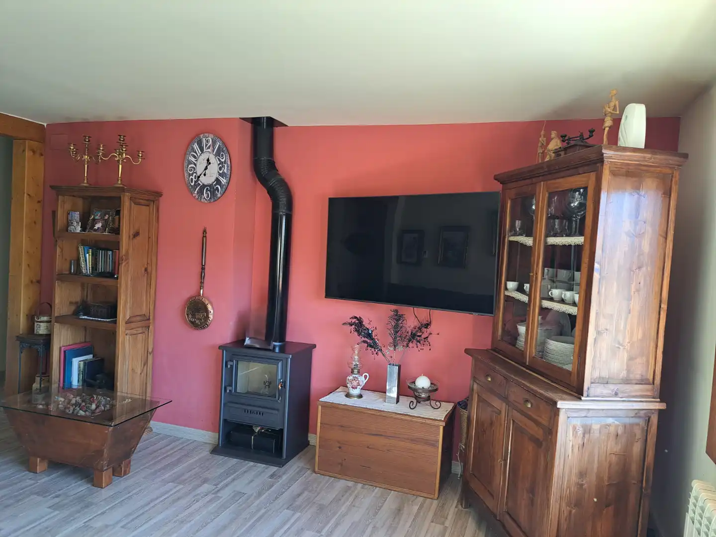 Sala d'estar de Casa o xalet en venda en Fontanals de Cerdanya amb Calefacció, Terrassa i Moblat