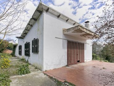 Casa amb jardí en venda a Vint-I-Quatre