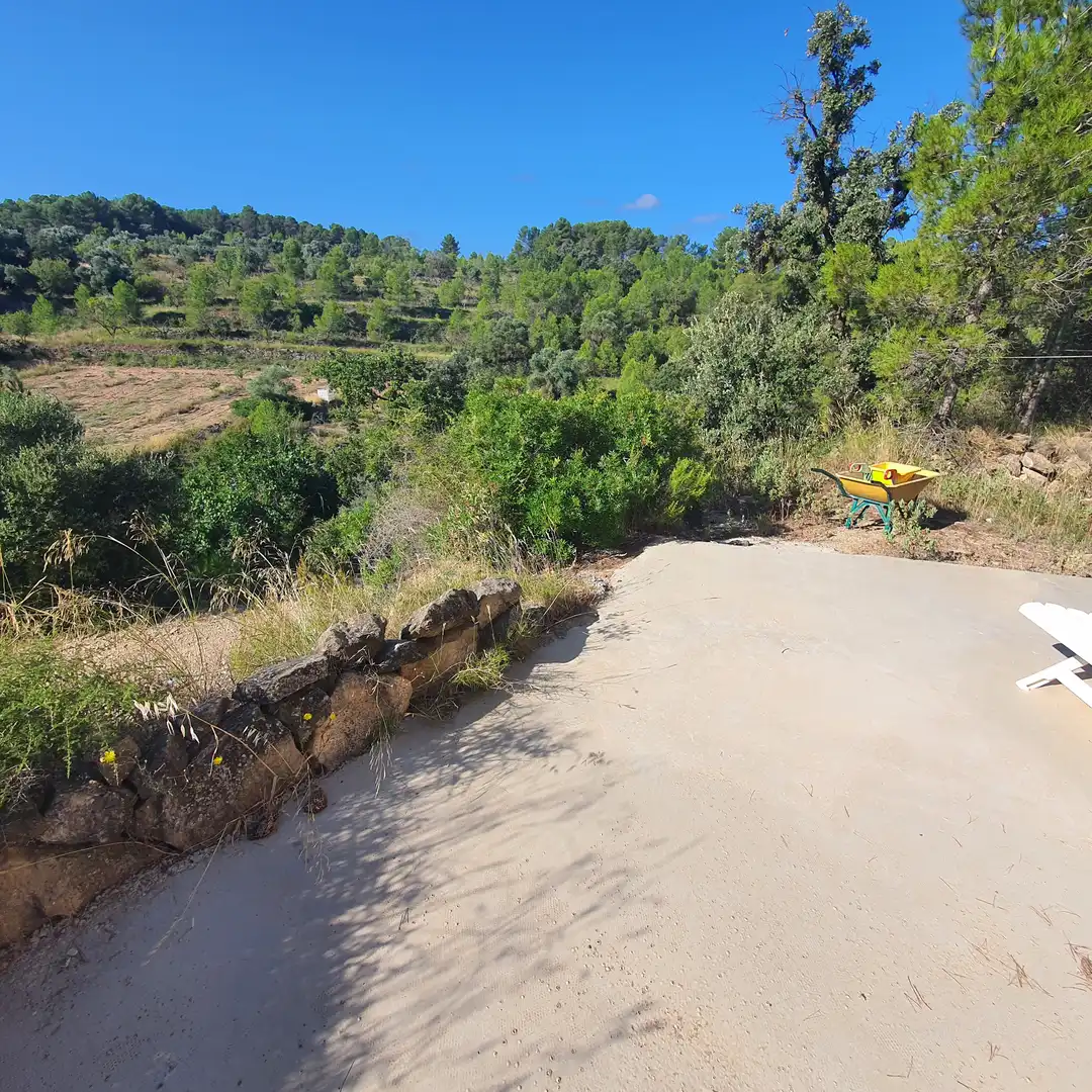 Finca rústica en venda en Caseres amb Moblat