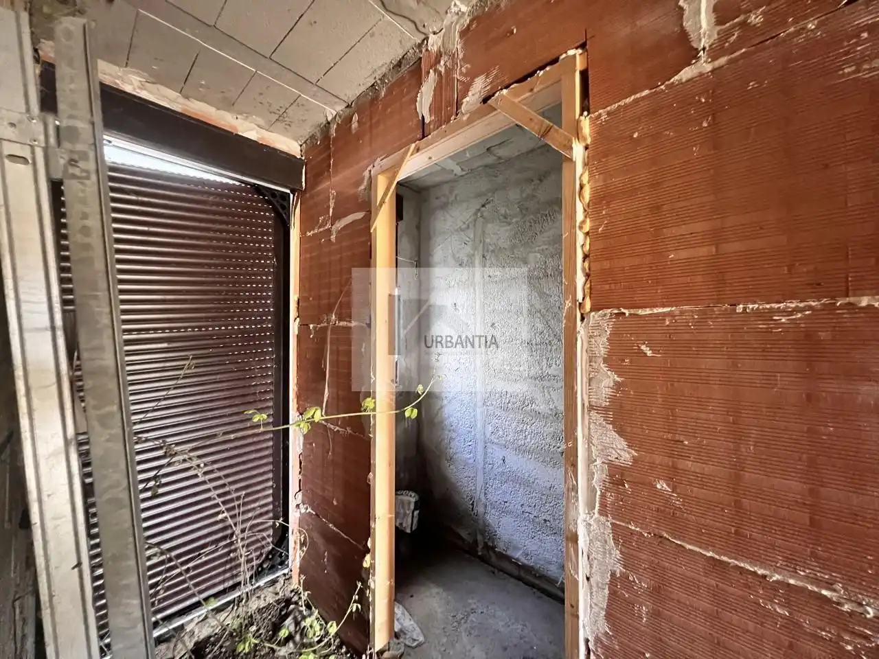 Einfamilien-Reihenhaus zum Verkauf in Torres del Río mit Privatgarten
