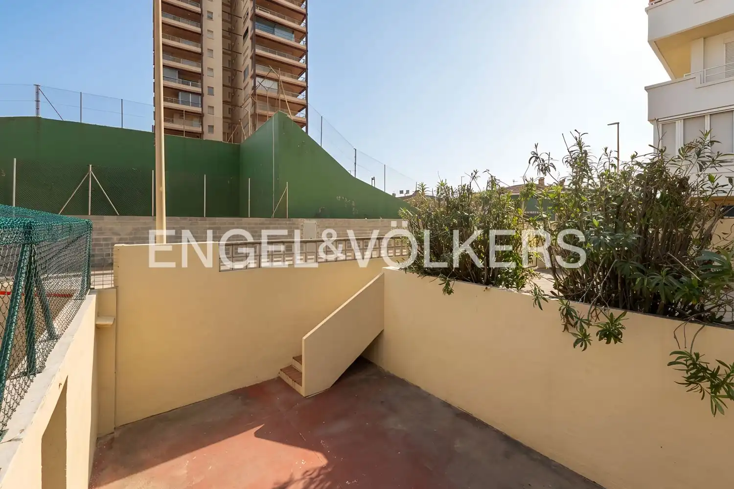 Terraza de Piso en venta en Sueca con Calefacción, Terraza y Piscina
