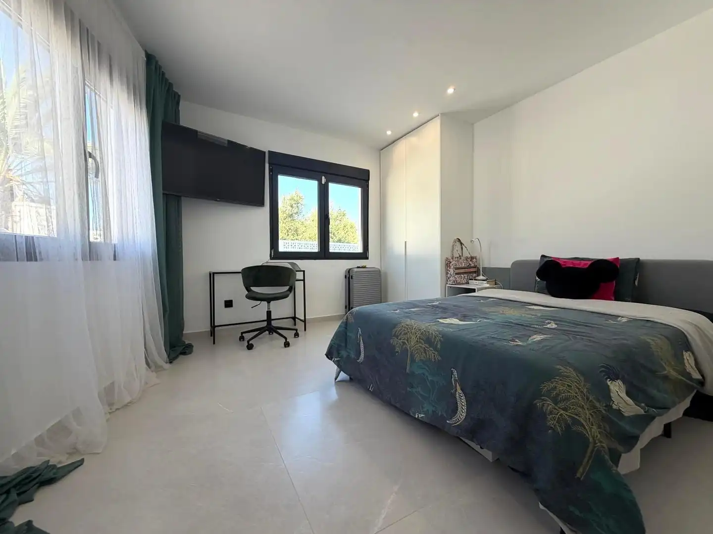 Habitación de Casa o chalet en venta en Elche / Elx con Aire acondicionado, Terraza y Piscina