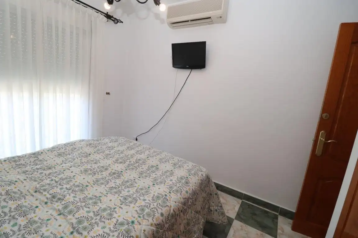 Habitación de Casa o chalet de alquiler en Guaro con Jardín privado, Terraza y Trastero