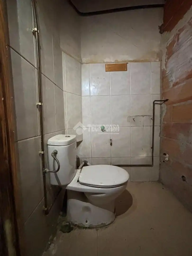 Baño de Local en venta en Barcelona