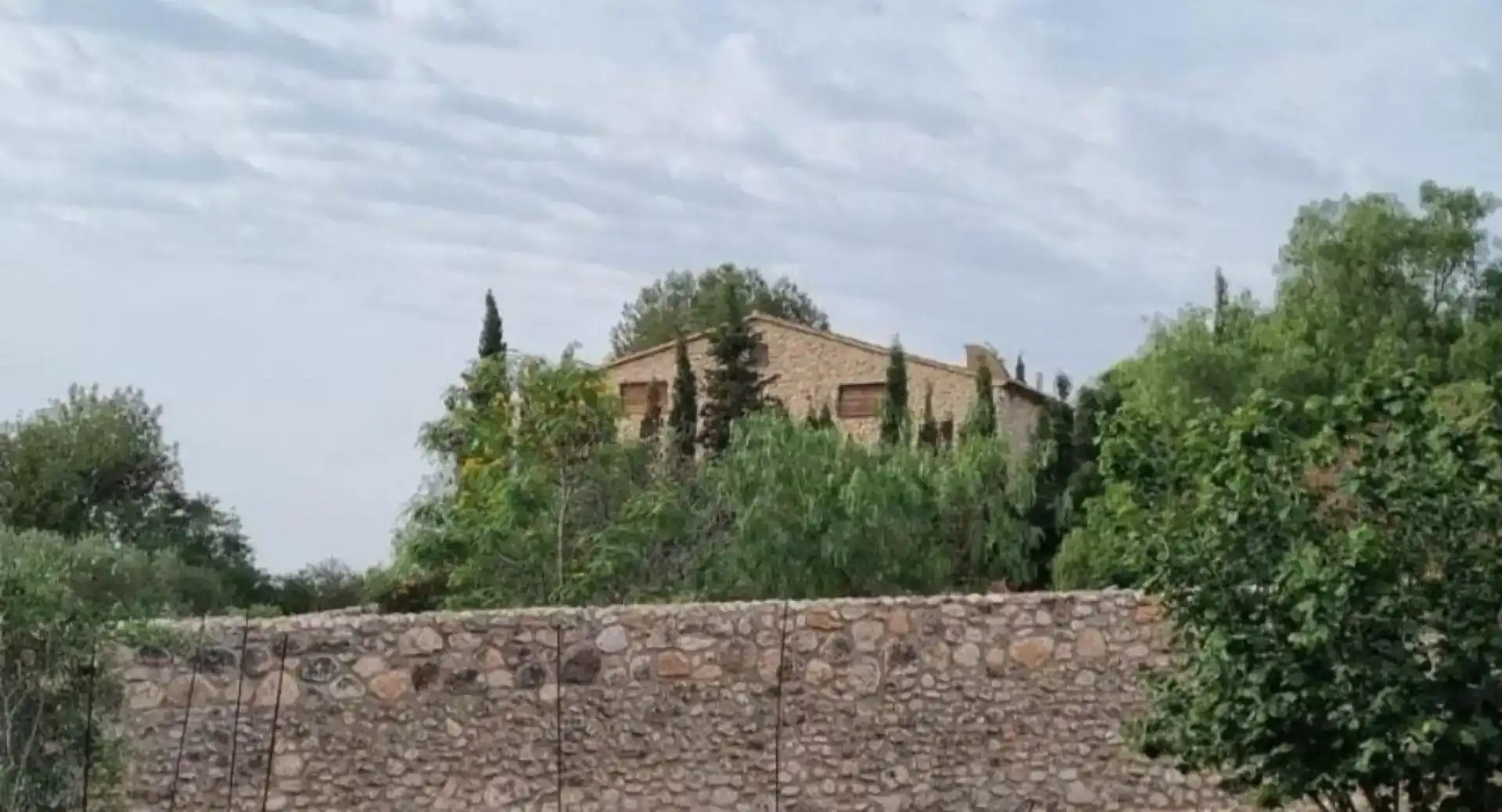 Vista exterior de Finca rústica en venda en El Milà